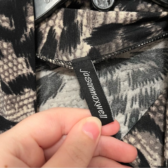 Jason Maxwell leopard Sleeveless Blouse MEDIUM - Picture 3 of 5